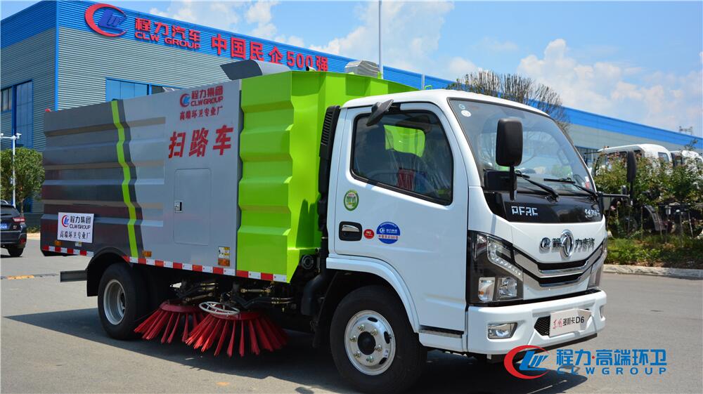 5噸掃路車-東風(fēng)多利卡小型國六5立方掃路車廠家價格