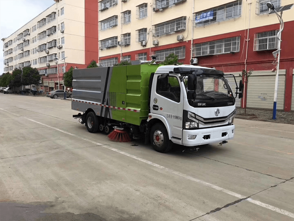 8方洗掃車-程力東風多利卡道路清洗8方洗掃車廠家價格