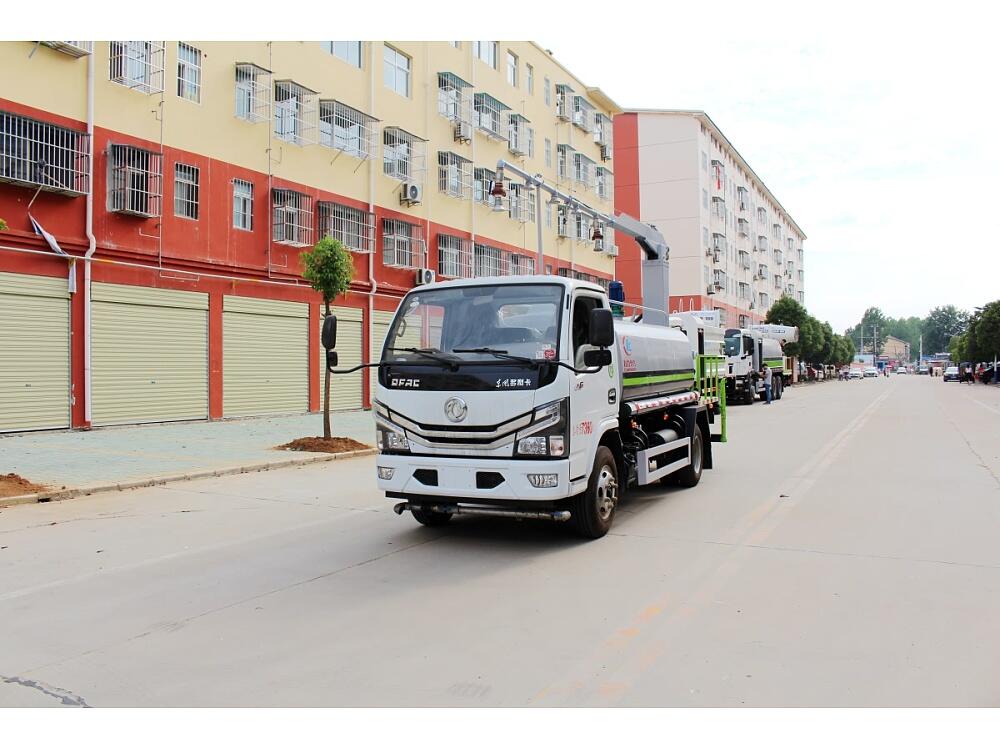 5噸鐵路抑塵車-國六5方鐵路抑塵噴淋車廠家價格