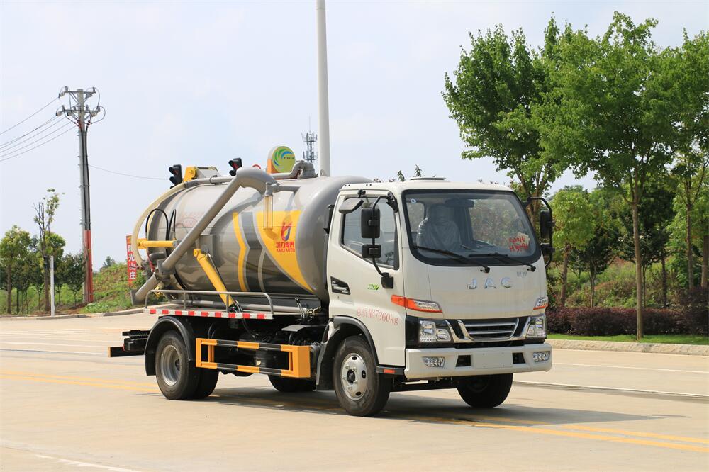 5噸吸污車-程力小型江淮5方吸污車廠家價(jià)格