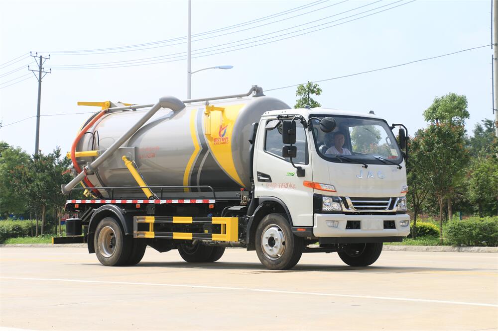 8噸吸污車-程力國(guó)六江淮8方吸污車廠家價(jià)格