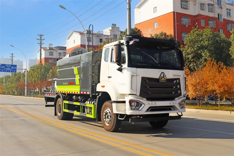 12噸多功能抑塵車-重汽豪沃12立方大型多功能抑塵車廠家價格